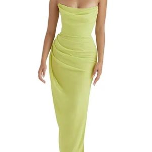 ADRIENNE 
LIME STRAPLESS GOWN